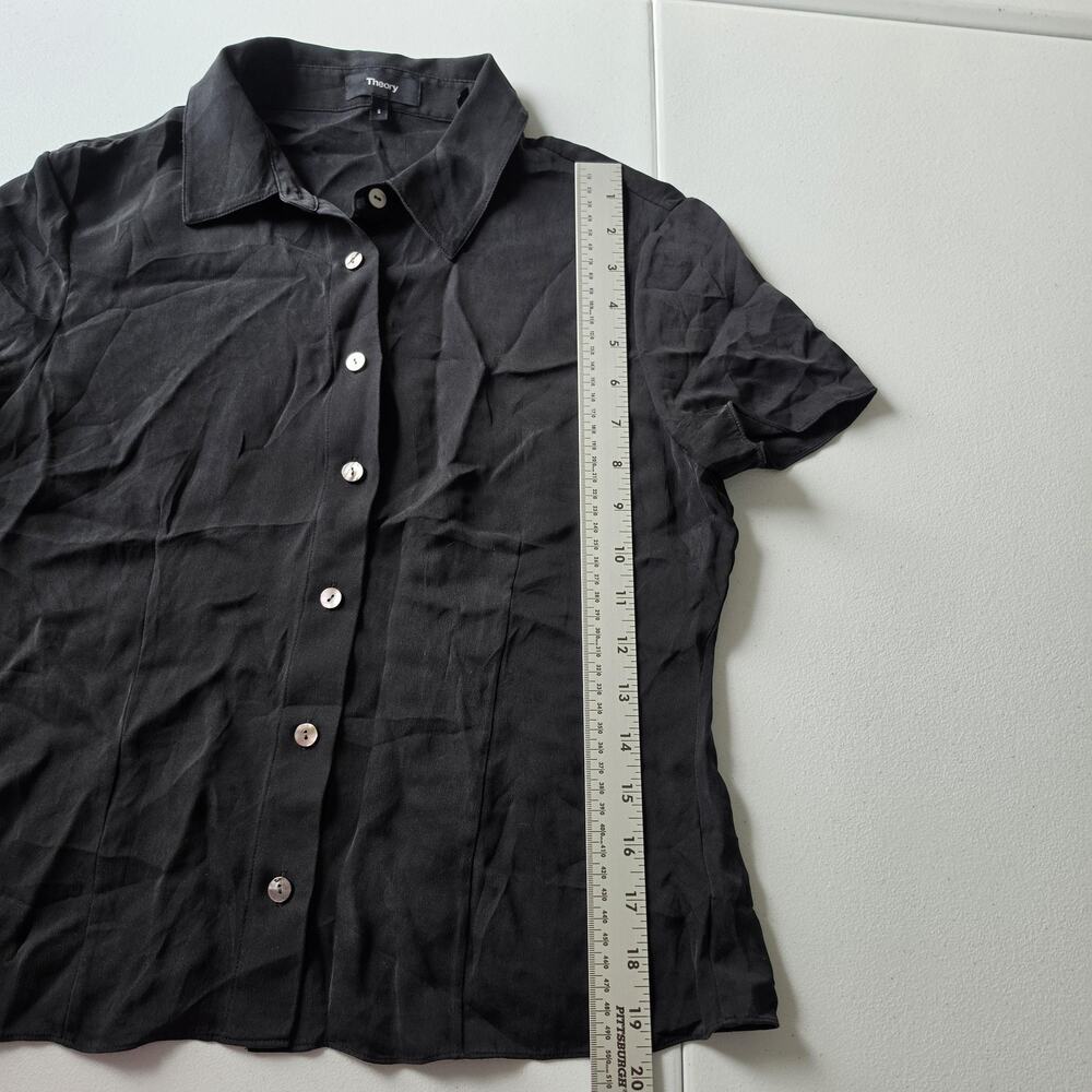 Theory Button Up Shirt Silk Womens Small Black Collared Short Sleeve Office Y2K - Picture 4 of 6